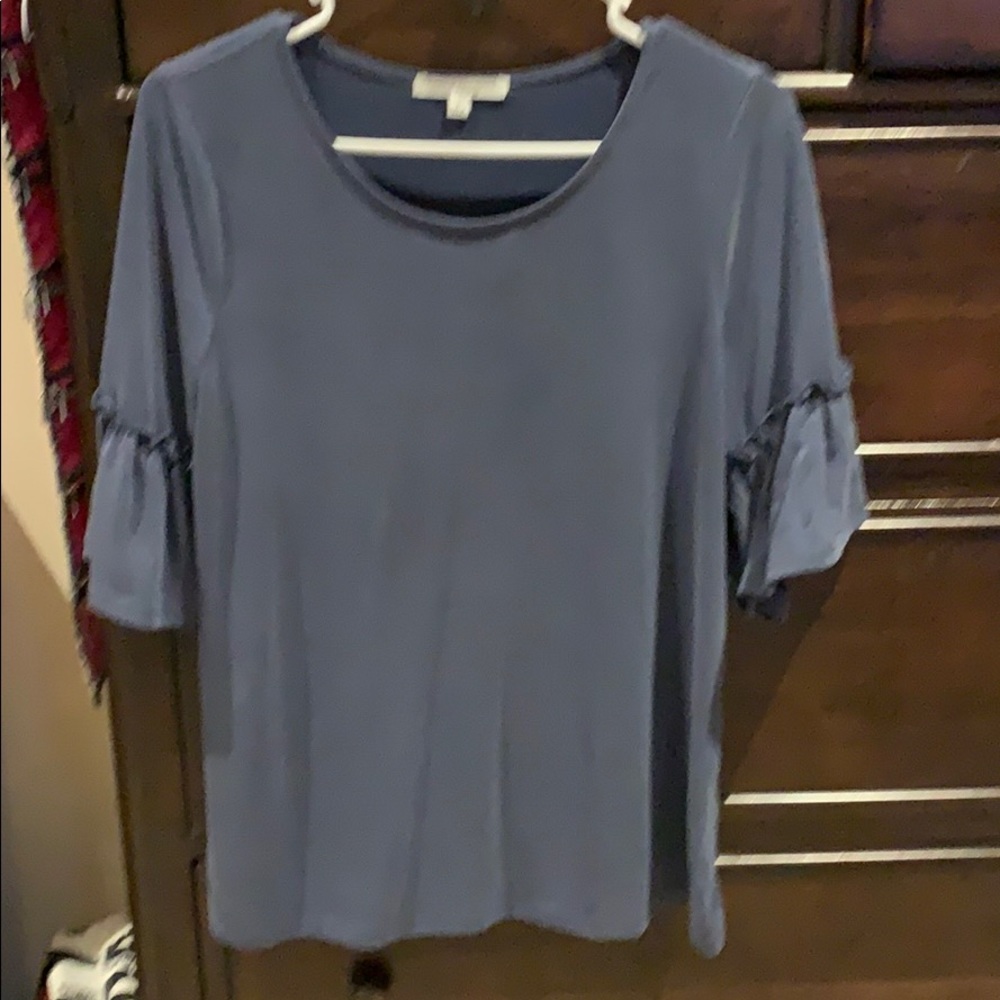 Short sleeve blouse